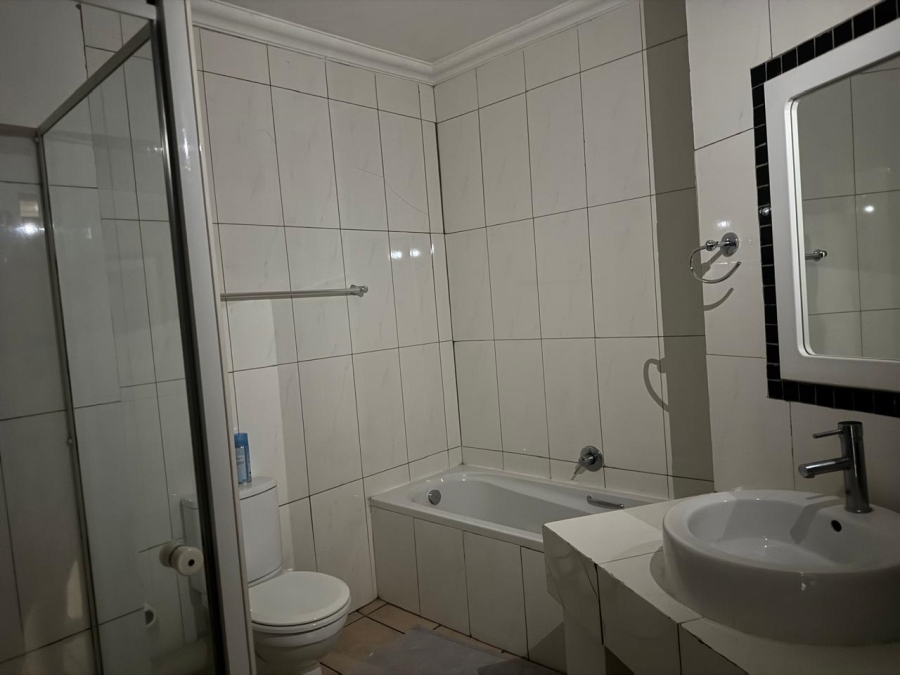 To Let 3 Bedroom Property for Rent in Schoemansville North West